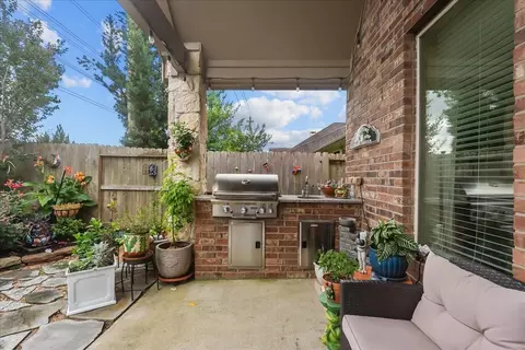 Exterior - 521 E Frk, Webster, TX 77598 photo 3 of 4