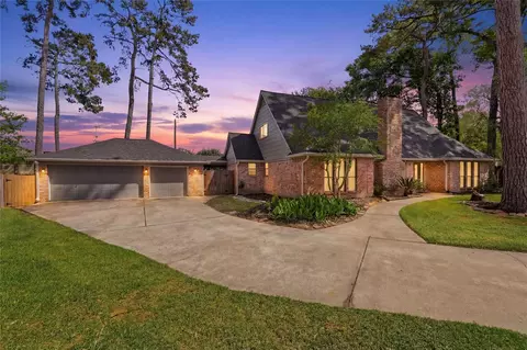 12807 Bowing Oaks Dr, Cypress, TX 77429