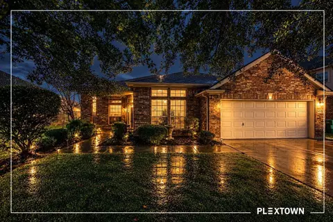 813 Irish Maple St, Seabrook, TX 77586