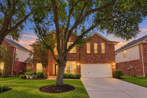 11404 Summit Bay Dr, Pearland, TX 77584