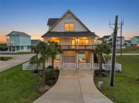 25003 San Simeon Ct, Galveston, TX 77554