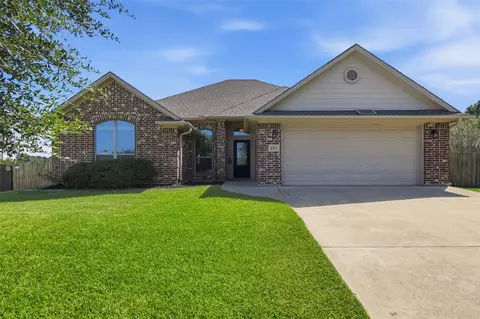 103 Edna Ln, Caldwell, TX 77836