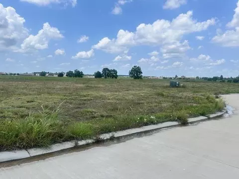 3590 Trenton Ln, Beaumont, TX 77713