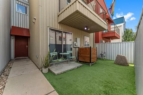 1215 Arthur St, Houston, TX 77019