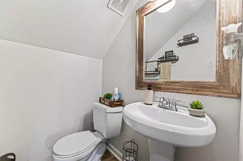 Bath - 3418 Lockgate Dr, Spring, TX 77388 photo 5 of 5