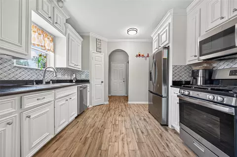 Entry Way - 3418 Lockgate Dr, Spring, TX 77388 photo 6 of 7