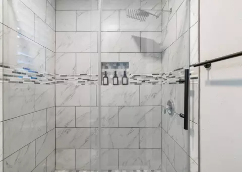 Bath - 6434 Lynngate Dr, Spring, TX 77373 photo 5 of 5