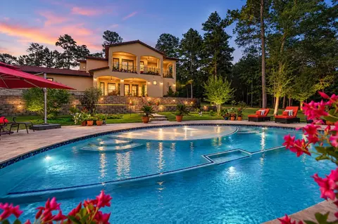 280 Sundog Rd, Huntsville, TX 77340