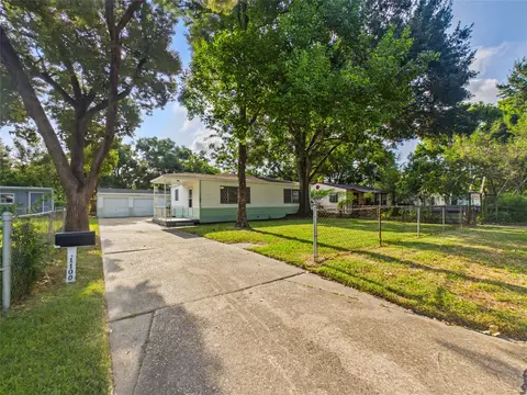 1100 12th St N, Texas City, TX 77590