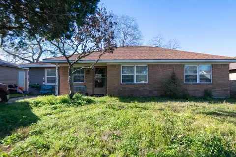 6415 Crestside Dr, Pasadena, TX 77505 photo 1