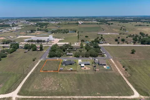 402 E Anderson, Schulenburg, TX 78956