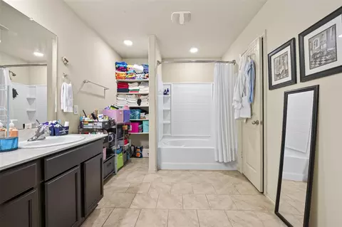 Bath - 23202 Joy Ridge Dr, Spring, TX 77373 photo 2 of 5