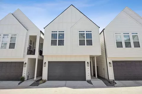 5734 White Magnolia St, Houston, TX 77091