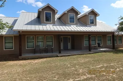 2748 Interstate 10, Weimar, TX 78962 photo 1
