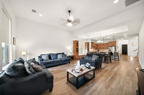 20802 Mirror Point Dr, Cypress, TX 77433