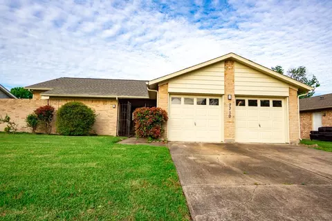 7310 Westbranch Dr, Houston, TX 77072