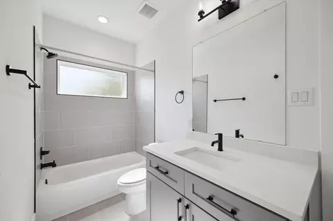 Bath - 15910 Mango Tango Dr, Conroe, TX 77302 photo 3 of 5