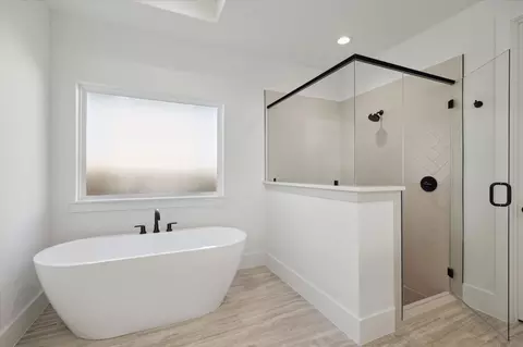 Bath - 15910 Mango Tango Dr, Conroe, TX 77302 photo 2 of 5