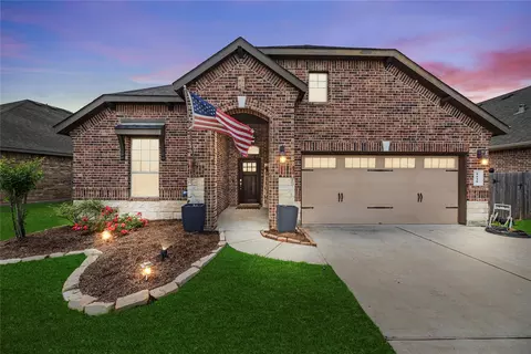8618 Green Paseo Pl, Rosenberg, TX 77469