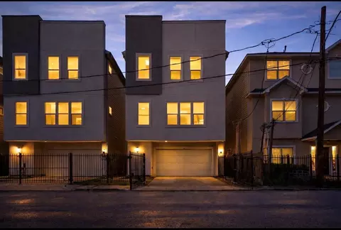 2107 Stuart St, Houston, TX 77004