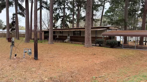 Exterior - 247 Onalaska N, Onalaska, TX 77360 photo 2 of 2