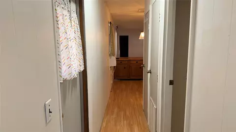 Entry Way - 247 Onalaska N, Onalaska, TX 77360 photo 2 of 2