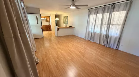 Living - 247 Onalaska N, Onalaska, TX 77360 photo 2 of 3