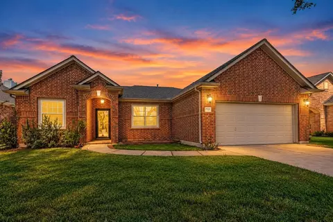 17022 Locust Springs Dr, Houston, TX 77095