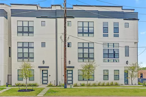 1104 Ennis St, Houston, TX 77003