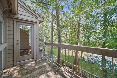 Exterior - 13 Lakeridge Dr, Spring, TX 77381 photo 5 of 9