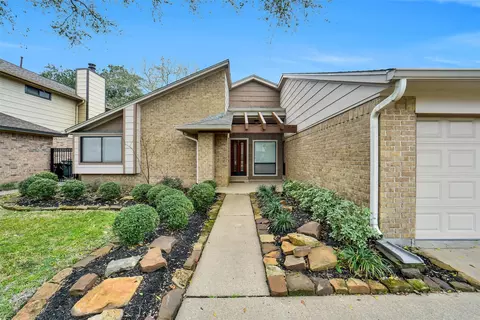 15926 Spring Forest Dr, Houston, TX 77059