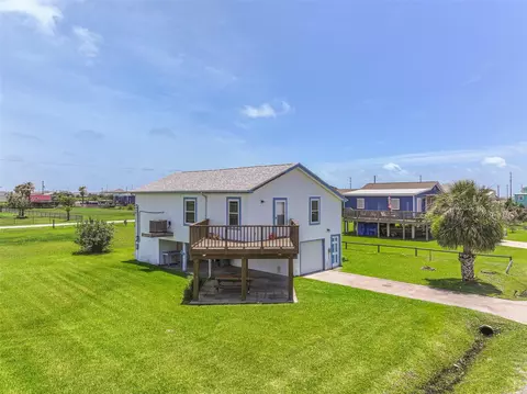 4019 3rd St, Galveston, TX 77554