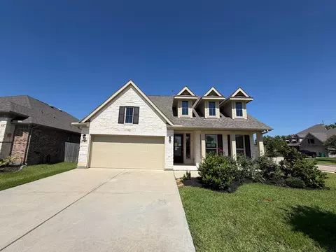 5702 Kenloch Ct, Pasadena, TX 77505