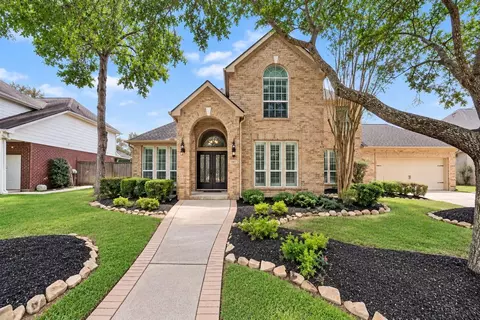 1422 Hillside Forest Dr, Sugar Land, TX 77479