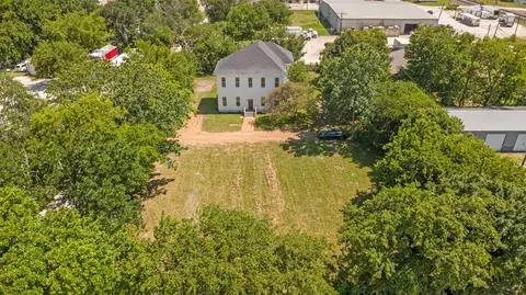 102 Clegg St, Trinity, TX 75862