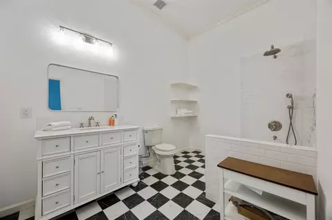 Bath - 102 Clegg St, Trinity, TX 75862 photo 5 of 5