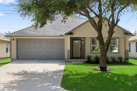9518 Belleclaire Ln, Houston, TX 77044