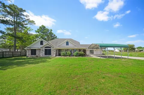 1152 Mcnutt Rd, Franklin, TX 77856