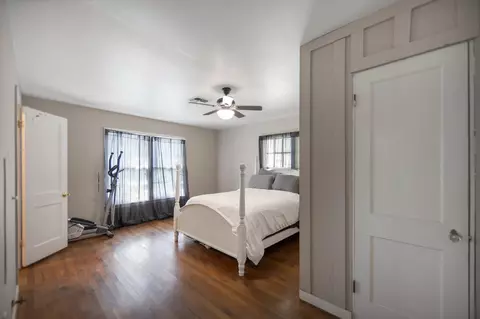 Bedroom - 211 15th St, Hempstead, TX 77445 photo 1 of 3