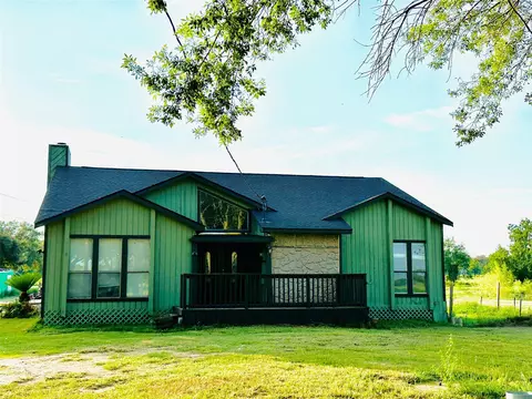 25417 Highway 6, Hempstead, TX 77445