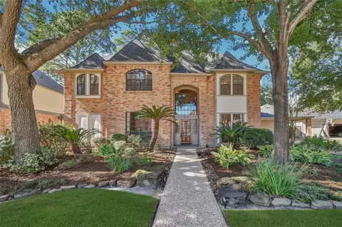 3211 Rambling Creek Dr, Kingwood, TX 77345