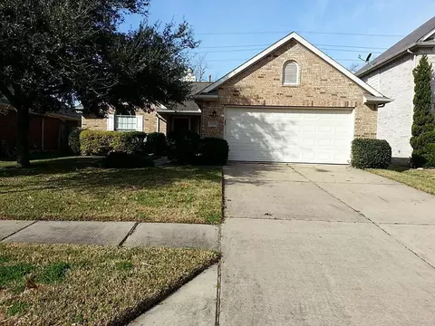 12918 Stratford Mill Ln, Sugar Land, TX 77498