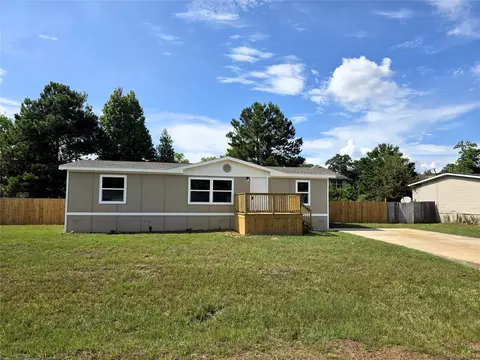 Exterior - 16423 Trenda Ct, Conroe, TX 77306 photo 2 of 10