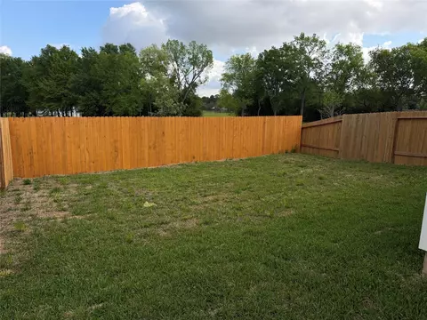 Exterior - 11828 E Gate Dr, Willis, TX 77318 photo 2 of 2