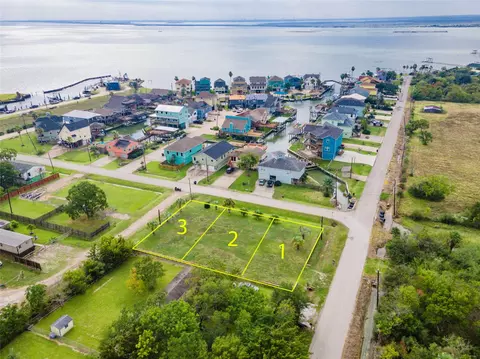 lot2 Avenue L, Bacliff, TX 77518