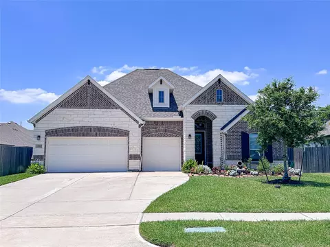 535 Campbell Dr, League City, TX 77573