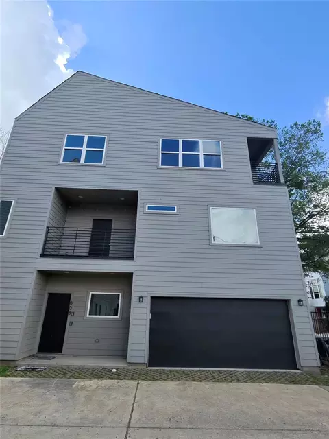 608 Cage St, Houston, TX 77020