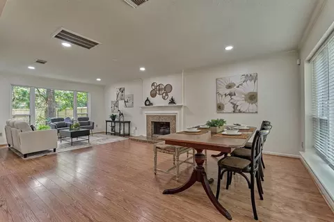 Dining - 71 Breezy Point Pl, Spring, TX 77381 photo 1 of 2