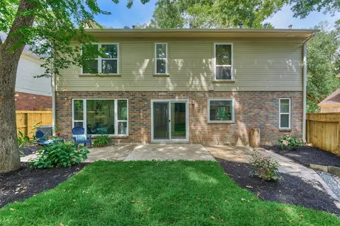 Exterior - 71 Breezy Point Pl, Spring, TX 77381 photo 3 of 4