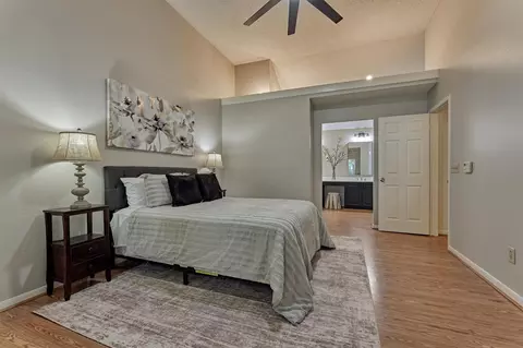 Bedroom - 71 Breezy Point Pl, Spring, TX 77381 photo 2 of 5